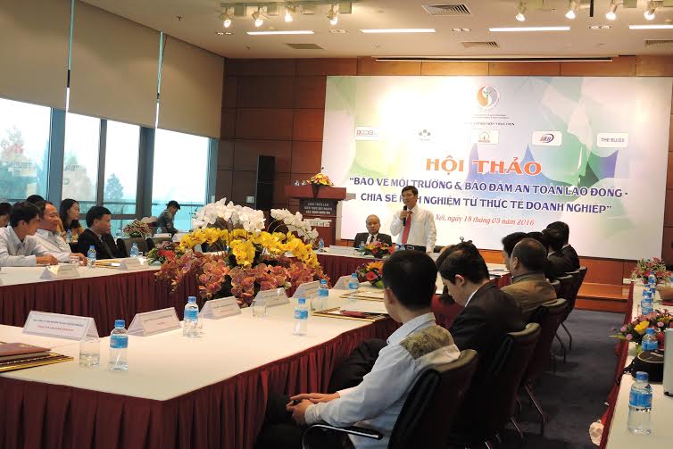 Hội[-]thảo[-]“Bảo[-]vệ[-]môi[-]trường[-]và[-]bảo[-]đảm[-]an[-]toàn[-]lao[-]động,[-]chia[-]sẻ[-]kinh[-]nghiệm[-]từ[-]thực[-]tế[-]doanh[-]nghiệp”
